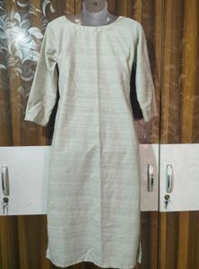 Elegant Women&#39;s Kurta