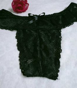 🖤 Beautiful hipster Black Bikini Wear ..🖤