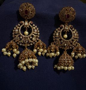 “Elegant Jhumka Earrings”
