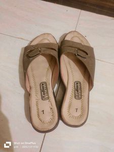 Khadims Flats & Sandals