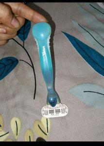 Venus Razor For Women And Free Earrings