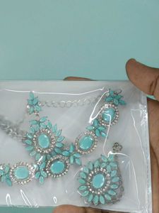 Fancy Neckset with Earring And Mangtikka