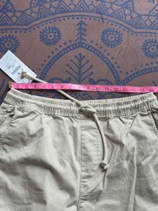 BRAND NEW ZARA CARGOS!!!