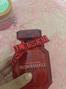 Victoria Secret Bombshell Intense Perfume