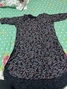 Black Kurti
