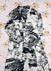 Abstract Print Tunic Top