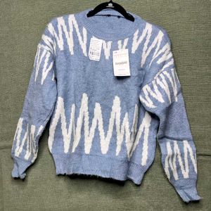 Stylish Blue Patterned Sweater