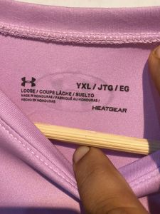 Under Armour Long Sleeve Tee (XS)