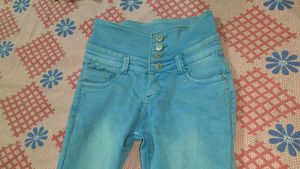 Light Blue High-Waisted Jeans