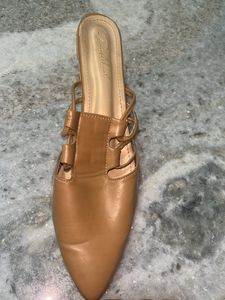 Trendy Nude Shade Heels