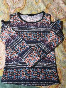 Floral Cold Shoulder Top