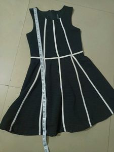 Pretty Black Dress For 12-14 Yr Girls X-Small