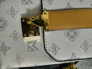 Preloved Bag