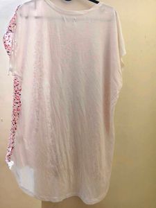 Patterned Women&#39;s Top