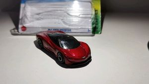 Hot Wheels McLaren Speedtail Red