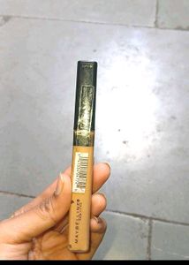 Maybelline fit me Concealer (25 medium )