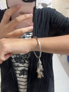 Charm kada