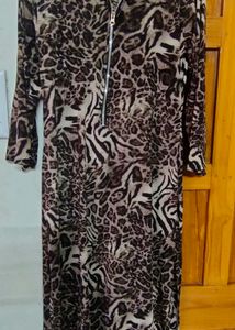 Strechable,Leopard Print Kurti (Size &#34;L&#39;)
