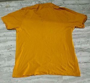Roundneck Tshirt