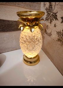 Showpiece