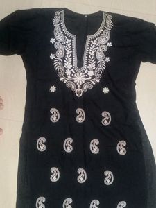 Cotton Chikankari Kurti