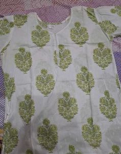 SHORT KURTI