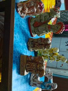 Showpieces &amp; Idols Set Of 7