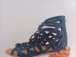 Black Sandal With Back Zip. Size-5