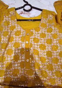 🔥Yellow Embellished Salwar Kameez🔥
