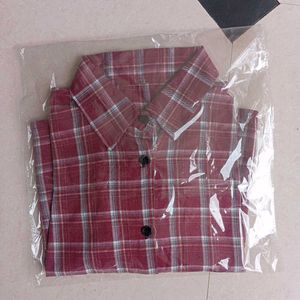 Red Plaid Cropped Button-Up Shirt