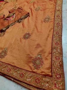 Saree With Blouse Beutiful Sare