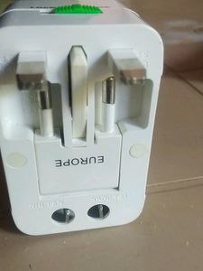 Universal Adapter