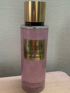 Victoria&#39;s Secret Velvet Petals