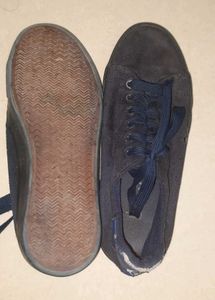 Trendy Sneakers Navy Blue👟👟