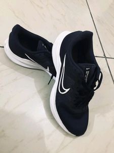 Price Drop!!!!Nike Men 👟👟👟👟 Shoes