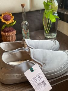 MEN SLIP ON SNEAKER