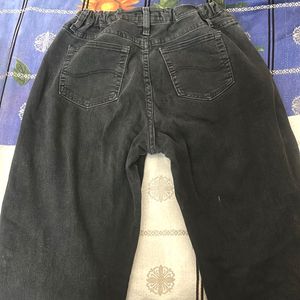 Black Faded Women’s Jeans