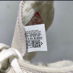 Off White Converse