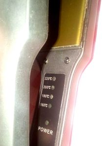Nova Hair Straightener