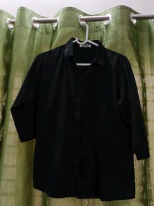 Classic Black 3/4 Sleeve Blouse