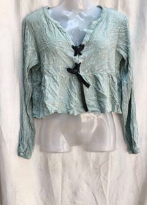 1881. Pastel Top with Bow Detail