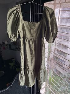 Chic Olive Green Puff Sleeve Square Neck Dress