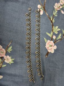 Silver Flower Anklets
