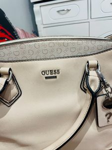 Guess original beautiful handbag