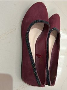Elegant Burgundy Ballerinas