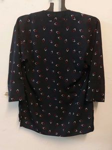 Patterned V-neck Top