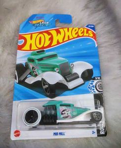 Hot Wheels Set Of 4