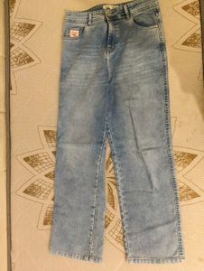 Light Wash Denim Jeans