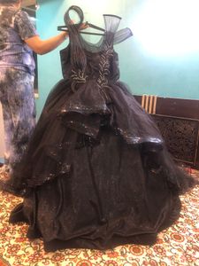 Elegant Black Beads And Cut Dana Work