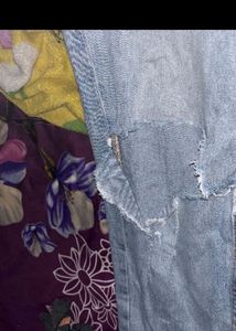 H&amp;M BRANDED RIPPED JEANS